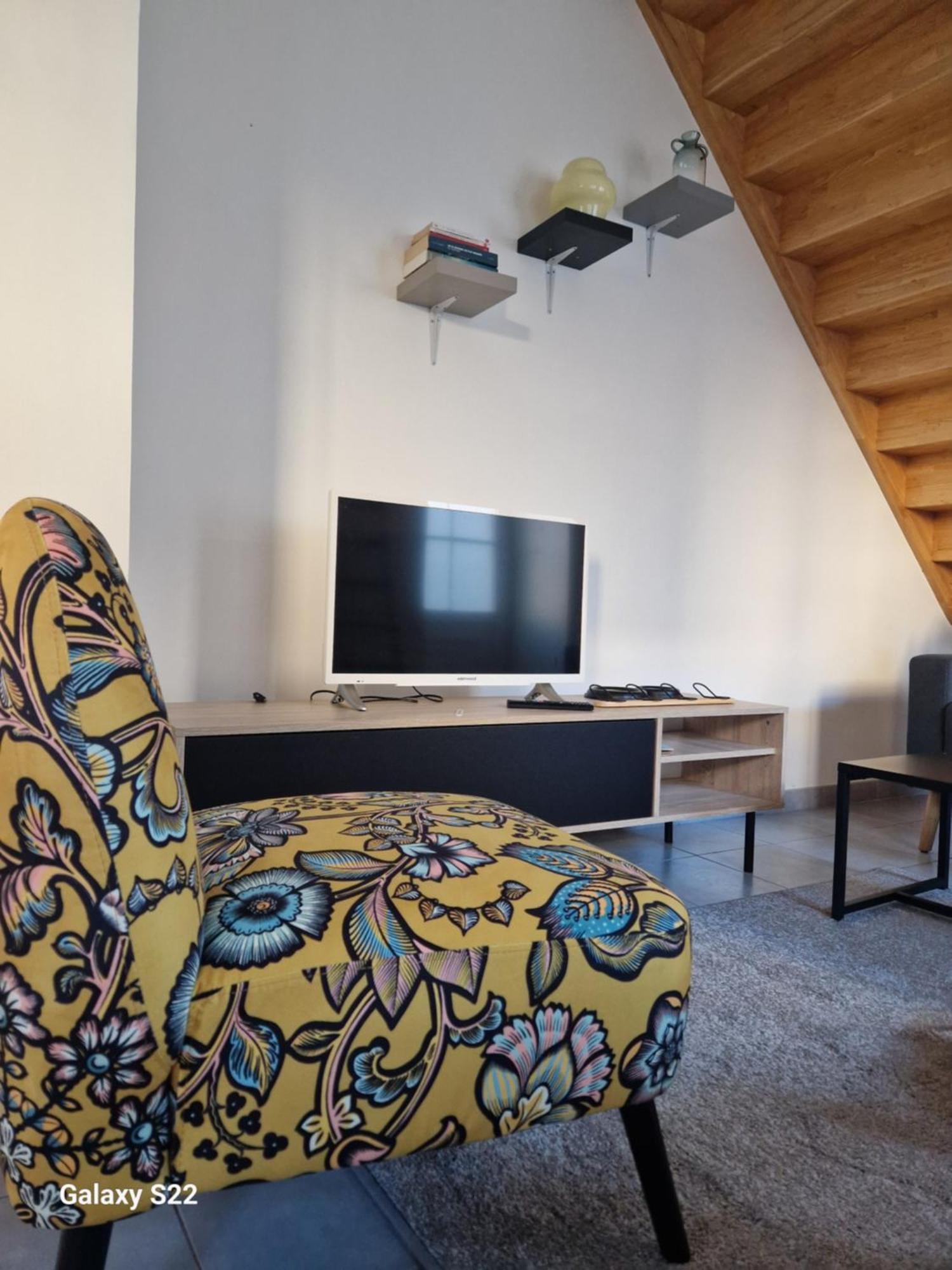 Duplex En Centre Ville Villers-Cotterêts Esterno foto